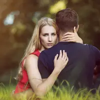 Entah kenapa, beberapa shio ini susah banget minta putus walau nggak bahagia. (Sumber foto: pexels.com)