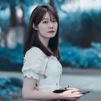 ilustrasi kepribadian perempuan/Photo by Jerry Wang on Unsplash