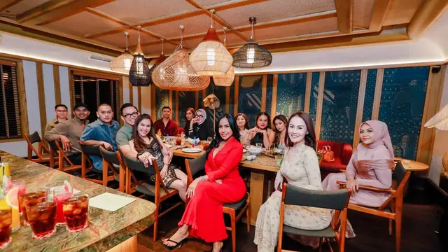 Jennifer Dunn berulang tahun ke-37 - instagram.com/jeje_haris89