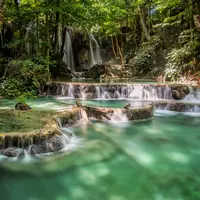 Air Terjun Mata Jitu, Pulau Moyo, Sumbawa, Nusa Tenggara Barat. (Sumber Foto: tamariskrtw.com)