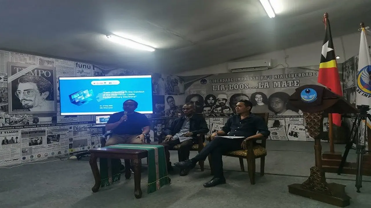 Dewan Pers Timor Leste berkolaborasi dengan asosiasi jurnalis, universitas di Timor Leste, serta tim Cek Fakta di Indonesia (Cekfakta.com) telah memberikan pelatihan kepada 140 orang lebih dari kelompok jurnalis, mahasiswa, staf Dewan Pers, hingga kelompo