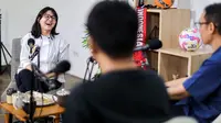 Wakil Ketua PSSI, Ratu Tisha Destria, mengunjungi Kantor Bola.com di KapanLagi Youniverse (KLY) Head Office, Jakarta Pusat, pada Jumat (28/2/2025). (Bola.com/Bagaskara Lazuardi).