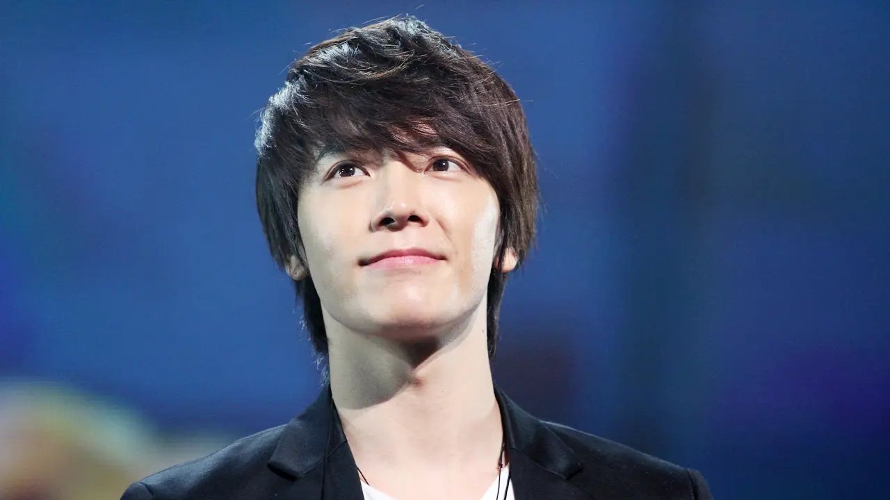 Terlalu Lelah? Donghae `Super Junior` Jatuh Sakit
