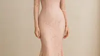 8 Inspirasi Dress Brokat Modern 2025 yang Anggun untuk Pesta, Tampil Menawan dan Elegan