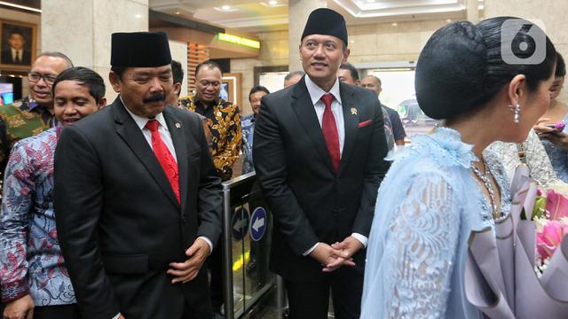 Wajah Semringah AHY saat Diperkenalkan ke Jajaran Kementerian ATR/BPN