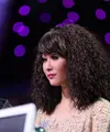 Ada yang baru dalam penampilan Inul Daratista saat menjadi juri D'Academy 3 yang tayang di Indosiar, Rabu (10/2/2016). (Andy Masela/Bintang.com)