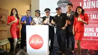AirAsia baru-baru ini secara resmi meluncurkan dua buku karya dua kapten pilot Allstar (staf AirAsia). Foto: Dok. AirAsia