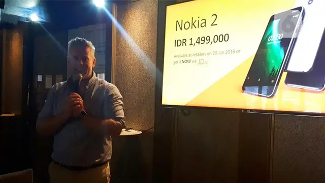 Country Manager HMD Global Indonesia Mark Trundle saat peluncuran Nokia 2 di Jakarta. Liputan6.com/Agustinus Mario Damar