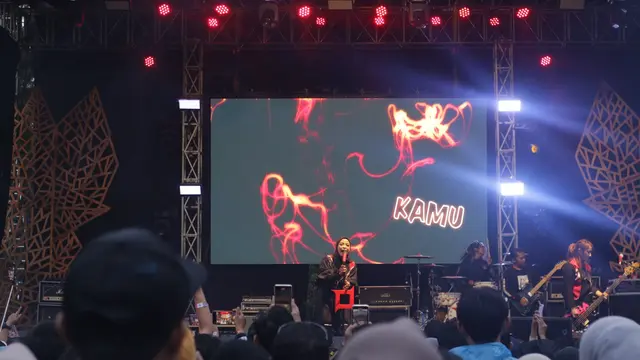 Band Kotak tampil di Golaga, Purbalingga. (Foto Liputan6.com/Kominfo PBG)
