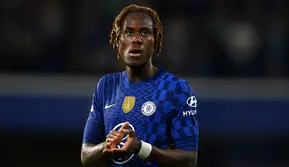 Como Sepakat Rekrut Trevoh Chalobah dari Chelsea, Cesc Fabregas Dapat Bek Incaran