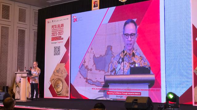 Ketua Dewan Audit merangkap Anggota Dewan Komisioner OJK Sophia Wattimena hadir dalam kegiatan Puncak Bulan Inklusi Keuangan (BIK) 2023, Kantor OJK Sulawesi, Goronotalo dan Maluku Utara (Sulugomalut), di Lapangan Menara Alfa Omega, Kota Tomohon.