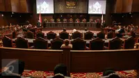 Suasana sidang Uji Materi UU KPK di Gedung Mahkamah Konstitusi, Jakarta, Selasa (30/6/2015). Sidang tersebut menghadirkan perwakilan Biro Hukum KPK guna menguji materi UU No.30 Tahun 2002. (Liputan6.com/Faizal Fanani)