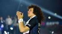 Bek asal Brasil, David Luiz, pindah dari PSG ke Chelsea pada musim panas 2016. (AFP/Franck Fife)