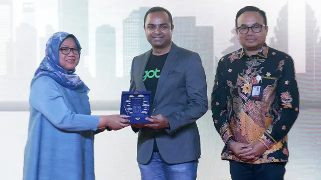 GoTo Menyediakan Layanan pada Proyek Strategis Kereta Cepat Jakarta-Bandung