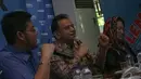 Diskusi di kawasan Cikini ini membahas keputusan SBY menandatangani Perppu Pilkada langsung, Jakarta, (4/10/14). (Liputan6.com/Faizal Fanani)