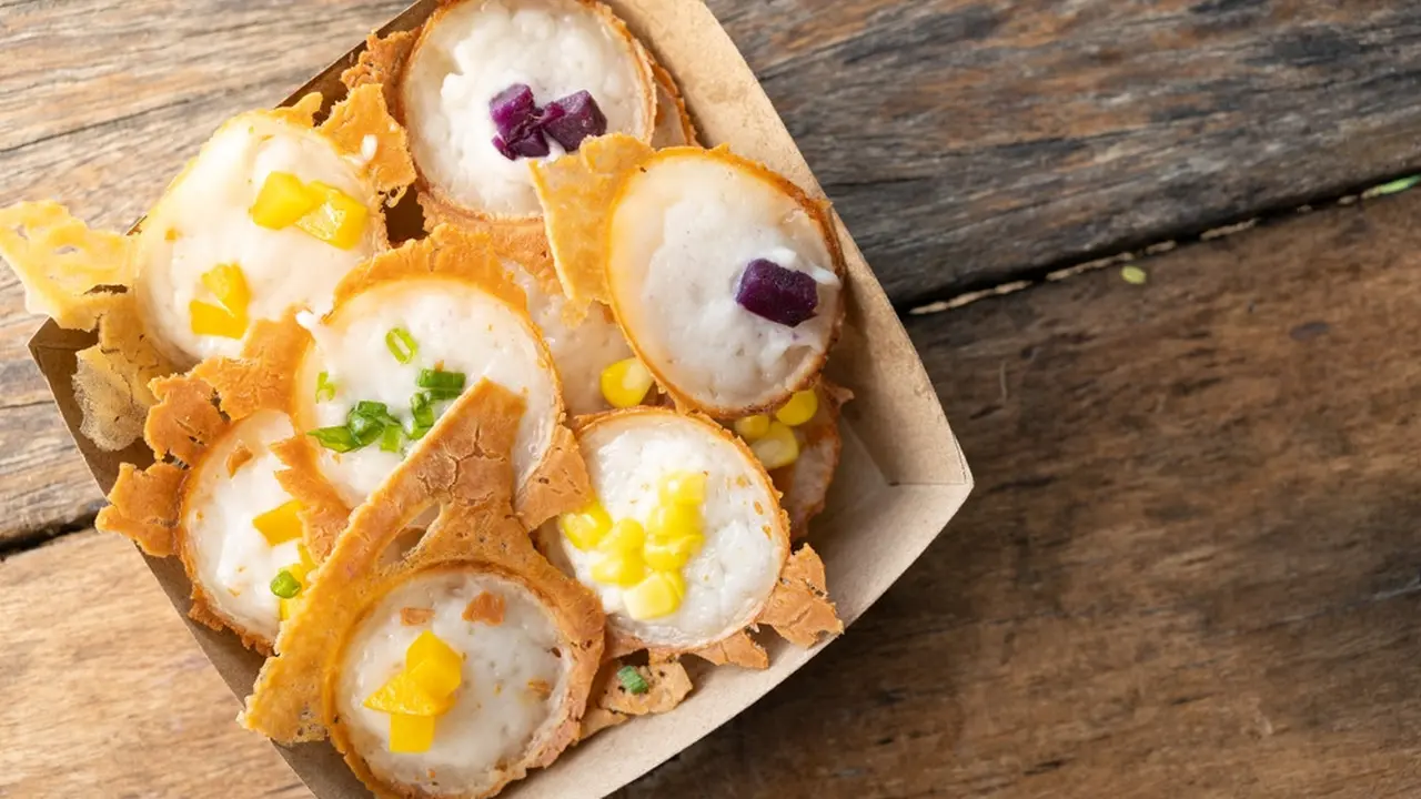 kanom krok Thailand