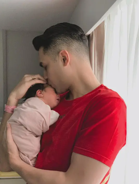 Asmirandah (Instagram/chloeemmanuellevanwattimena)