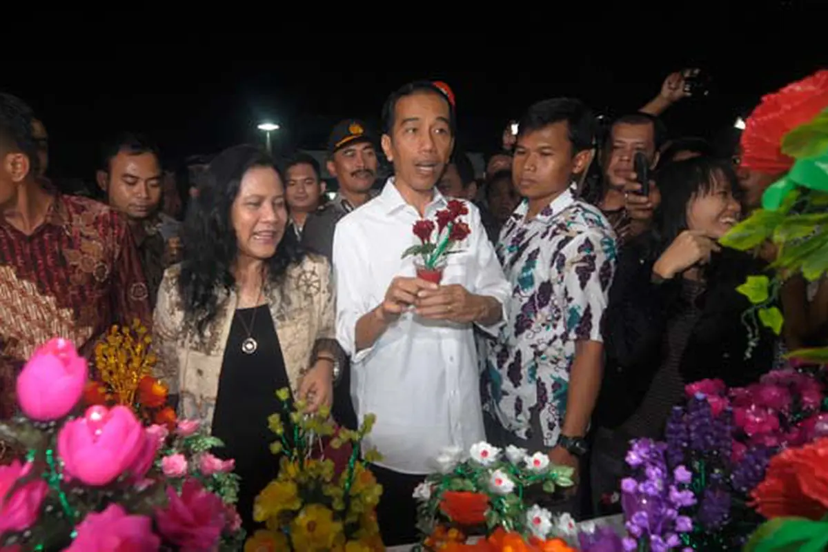jokowi-pasar-131005c.jpg