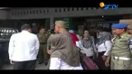 Penjual makanan yang mengandung boraks langsung diperingati dan diberi arahan oleh Dinas Kesehatan agar lebih memperhatikan lagi produk yang dijualnya.