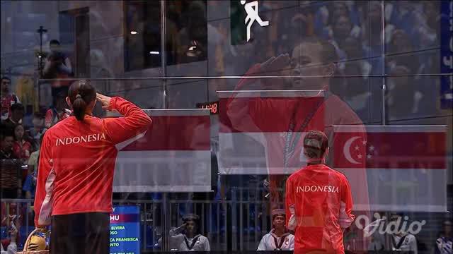Berita video momen atlet wushu putri, Felda Elvira dan Monica Fransisca, sumbang medali emas dan perak untuk Indonesia di SEA Games 2017.