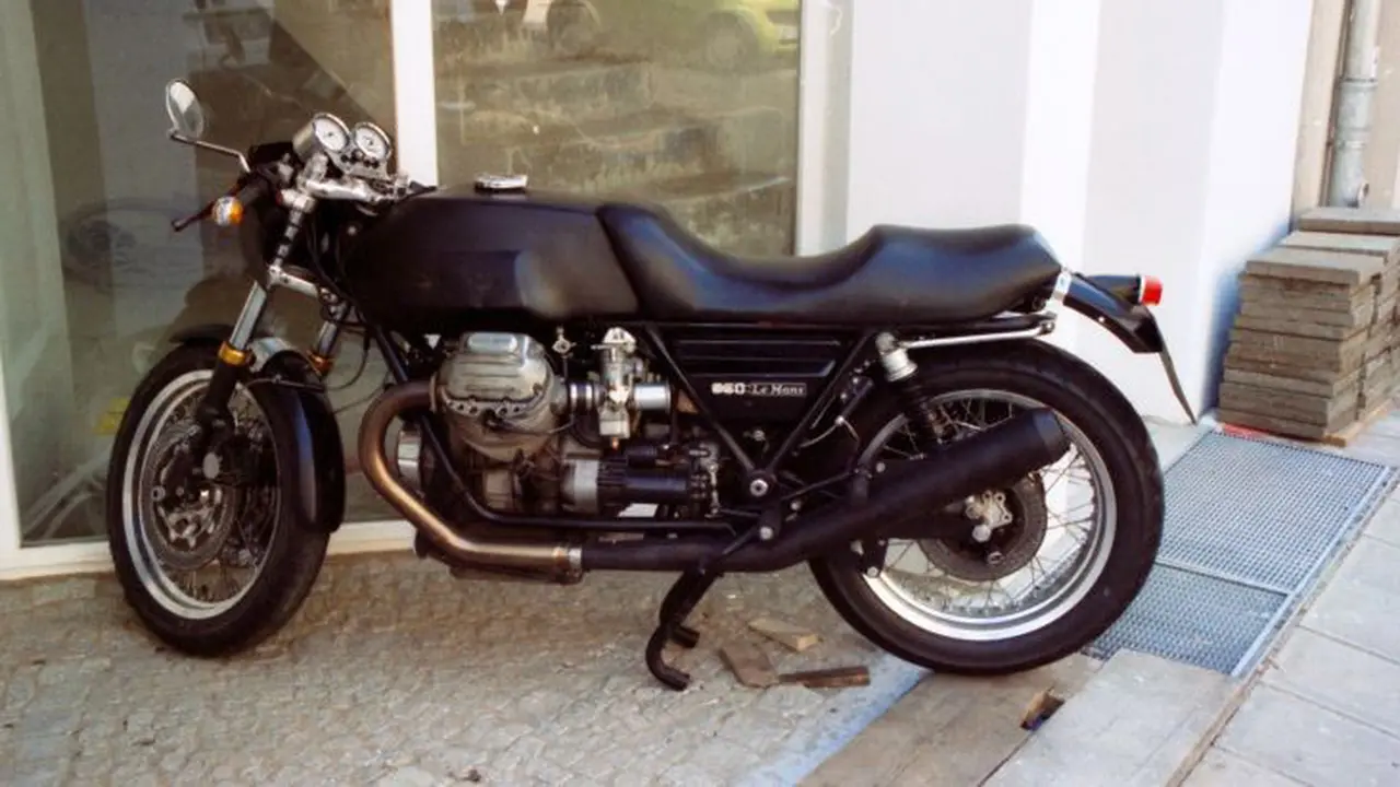 Rental Motor