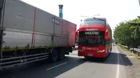 Top 3: Heboh Bus Transjakarta Melintas di Jalur Pantura