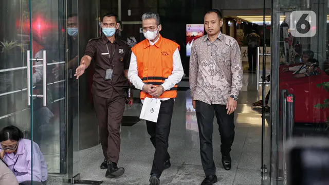 R. Abdul Latif Amin Imron