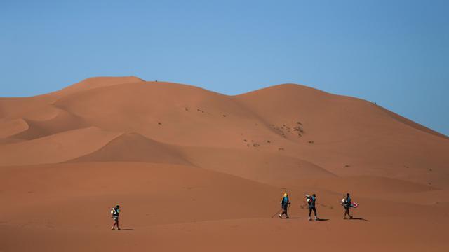 Perjuangan Peserta Marathon des Sables di Tengah Gurun Sahara