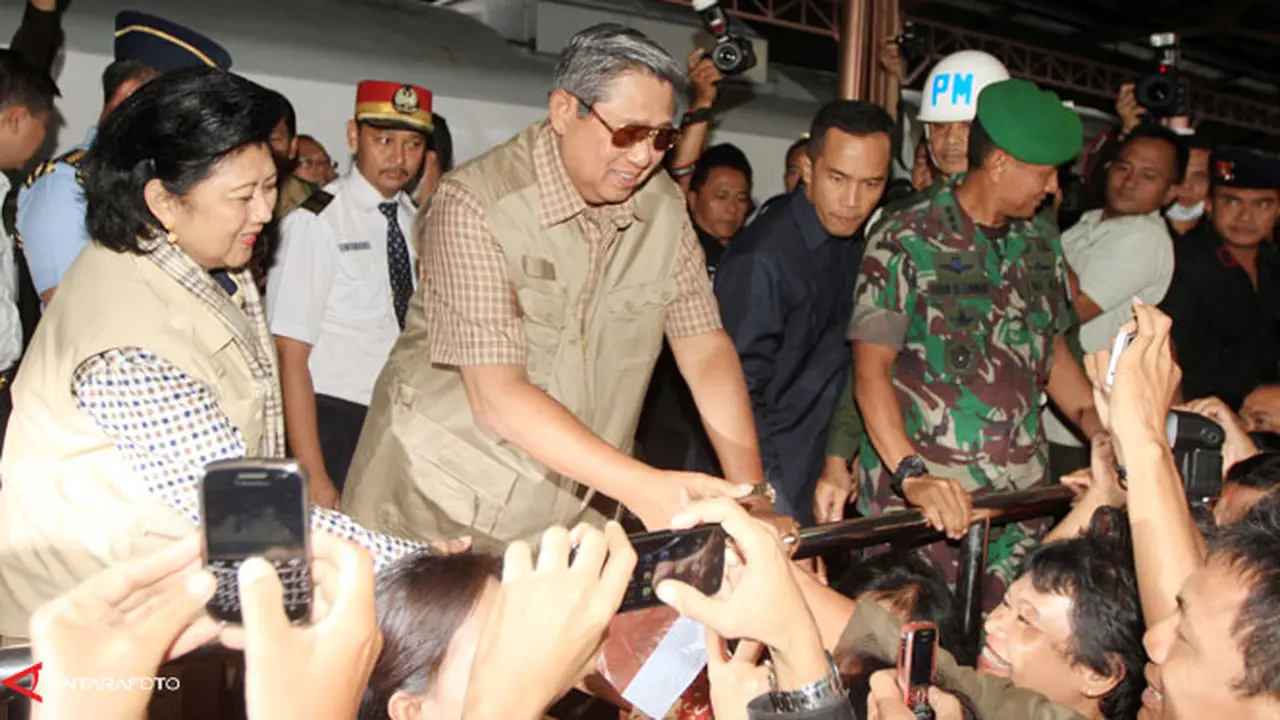 sby-stasiun-140216c.jpg