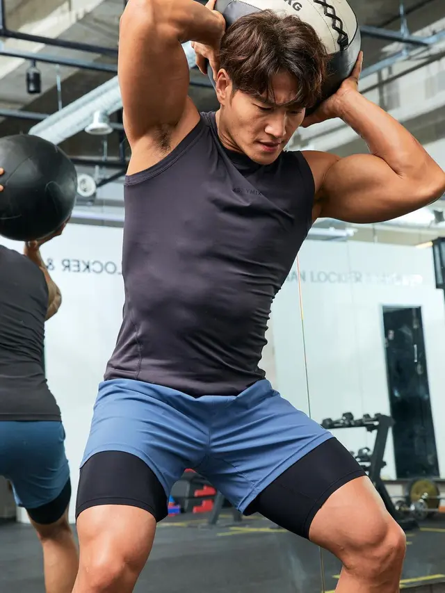 Kim Jong Kook. (Instagram/ kjk76)