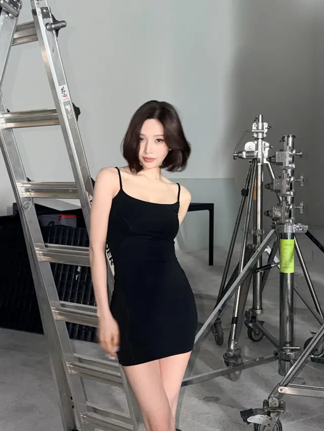 Joy Red Velvet