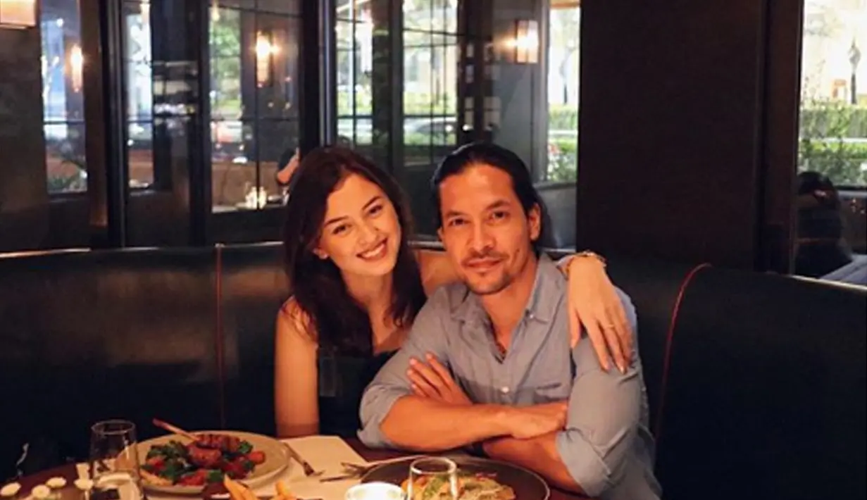Tengah hamil anak pertama, Kimberly Ryder semakin terlihat mesra dengan sang suami, Edward Akbar. (Liputan6.com/IG/kimbrlyryder)