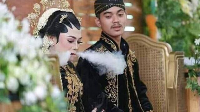 Bikin Geleng Kepala, 7 Momen Nyeleneh Ini Terjadi di Acara Pernikahan