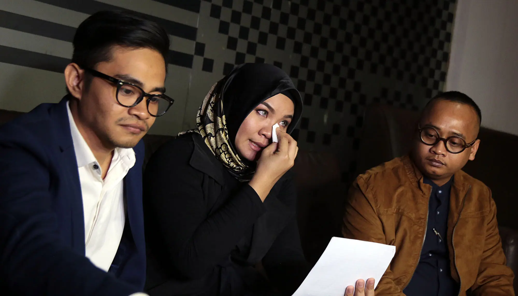 Preskon Georgia Aisyah Putri soal gugatan cerai Aldi Taher (Deki Prayoga/bintang.com)