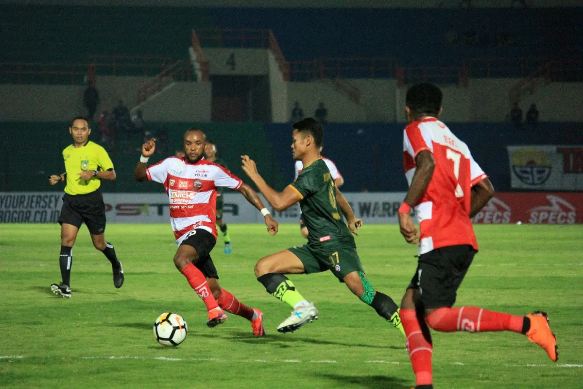 PS Tira vs Madura United