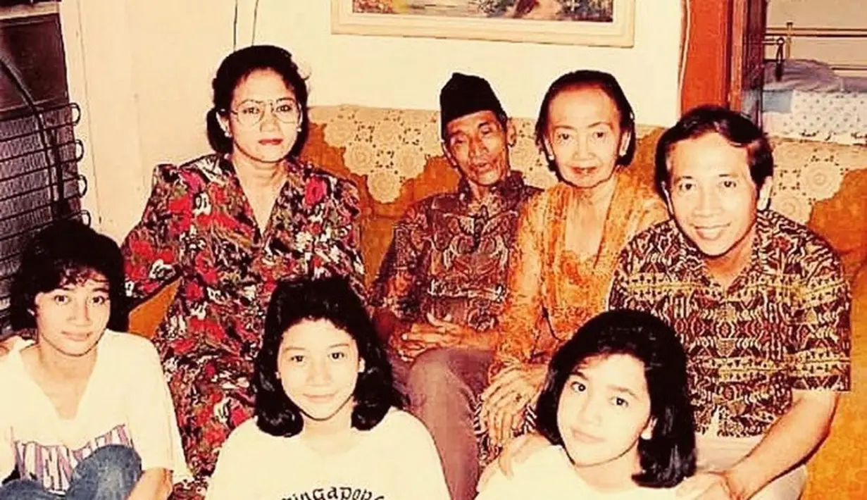 <p>Maia Estianty (Instagram/@kustini_hs)</p>