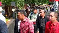 Staf Sekretaris Jenderal (Sekjen) PDIP Hasto Kristiyanto, Kusnadi memenuhi panggilan Komisi Pemberantasan Korupsi (KPK). (Merdeka).