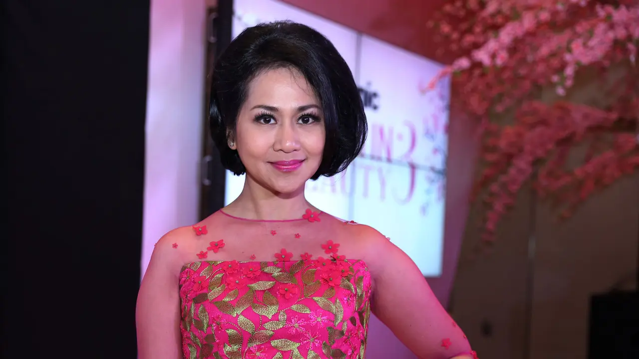Ayu Dyah Pasha