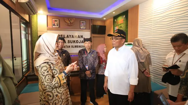 Menteri Koordinator Bidang Pembangunan Manusia dan Kebudayaan (Menko PMK), Muhadjir Effendy, datangi kantor Desa Sukojati Banyuwangi (Istimewa)