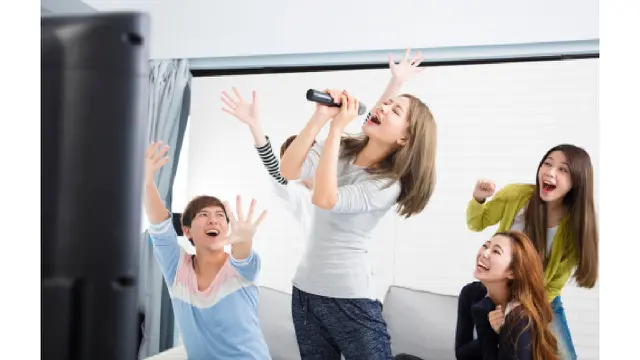 5 Hal yang Bikin Staycation bareng Besties Jadi Pilihan yang Tepat untuk Rayakan Tahun Baru 4