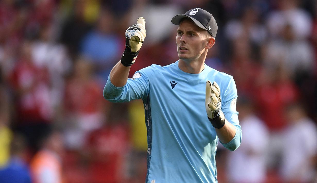 Dean Henderson menjadi sorotan saat laga Nottingham Forest vs Tottenham Hotspur di pekan ke-4 Premier League. (AFP/Oli Scarff)