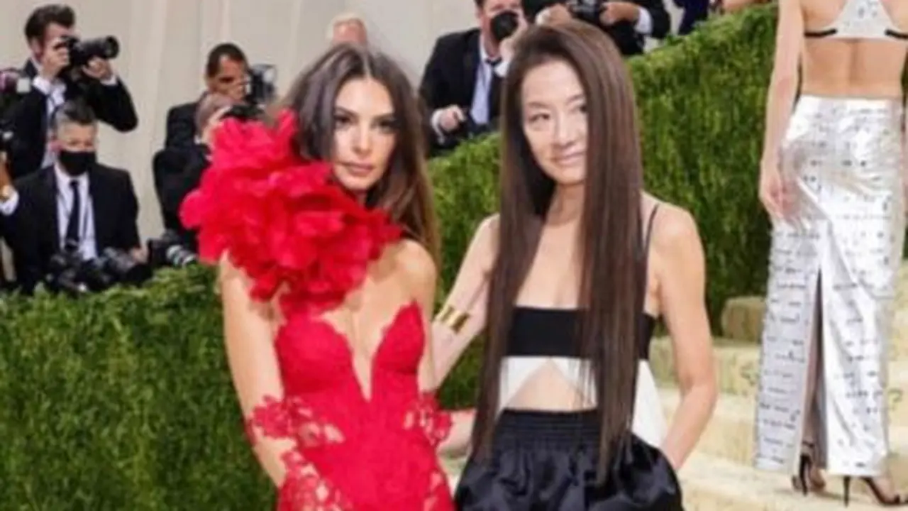 Vera Wang Tampil Awet Muda Layaknya ABG di Met Gala 2021