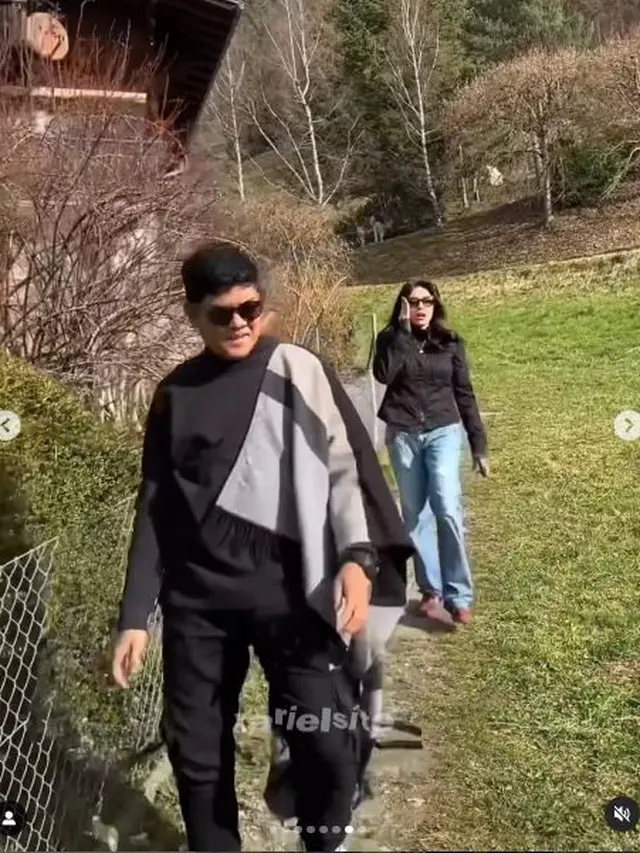 6 Potret Alleia Selama Liburan di Swiss, Beri Ide Ariel NOAH Main Paralayang
