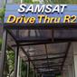 Layanan Samsat DriveThru untuk urus pajak motor tahunan lebih cepat (Fahmi/Liputan6)