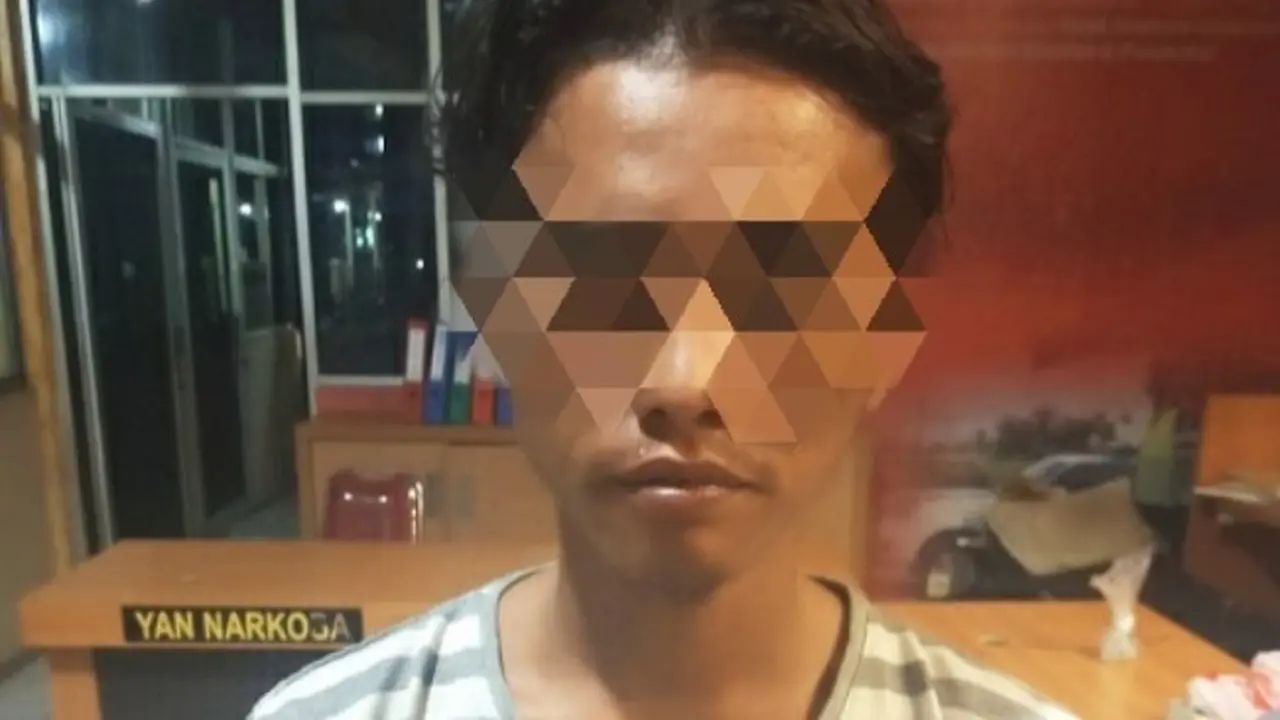 Pelaku penganiayaan terhadap polisi ketika berada di Polres Rokan Hilir.