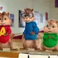 Dalam Alvin and the Chipmunks: The Road Chip, trio tupai lucu ini berkelana ke New York demi menggagalkan lamaran ayah angkat mereka, Dave.