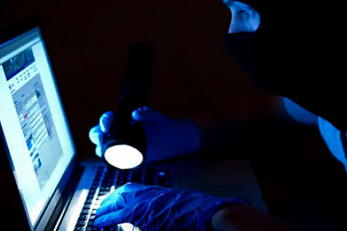 hacker-130125c.jpg