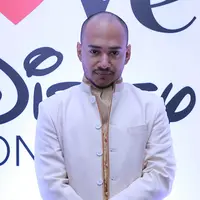 Runner up ajang pencarian bakat salah satu televisi swasta ini di percaya menjadi salah satu penyanyi dalam album We Love Disney versi bahasa Indonesia. Dalam Album versi bahasa Indonesia yang dirilis September 2015. (Galih W. Satria/Bintang.com)