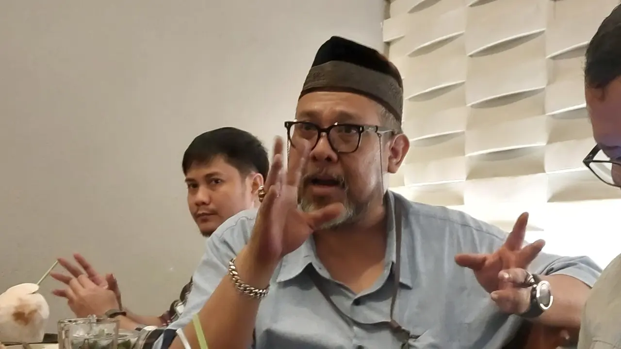 Direktur Utama Djakarta Lloyd, Achmad Agung
