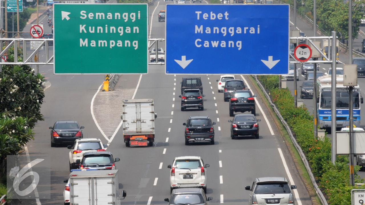 20160625-Truk-Dilarang-Masuk-Tol-Dalam-Kota-Jakarta-HA